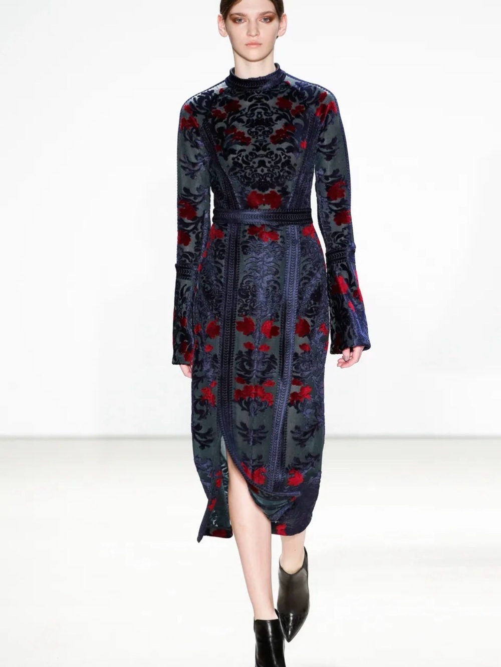 Yigal Azrouël 2016 Runway Velvet Burnout Floral Maxi Dress Size 4